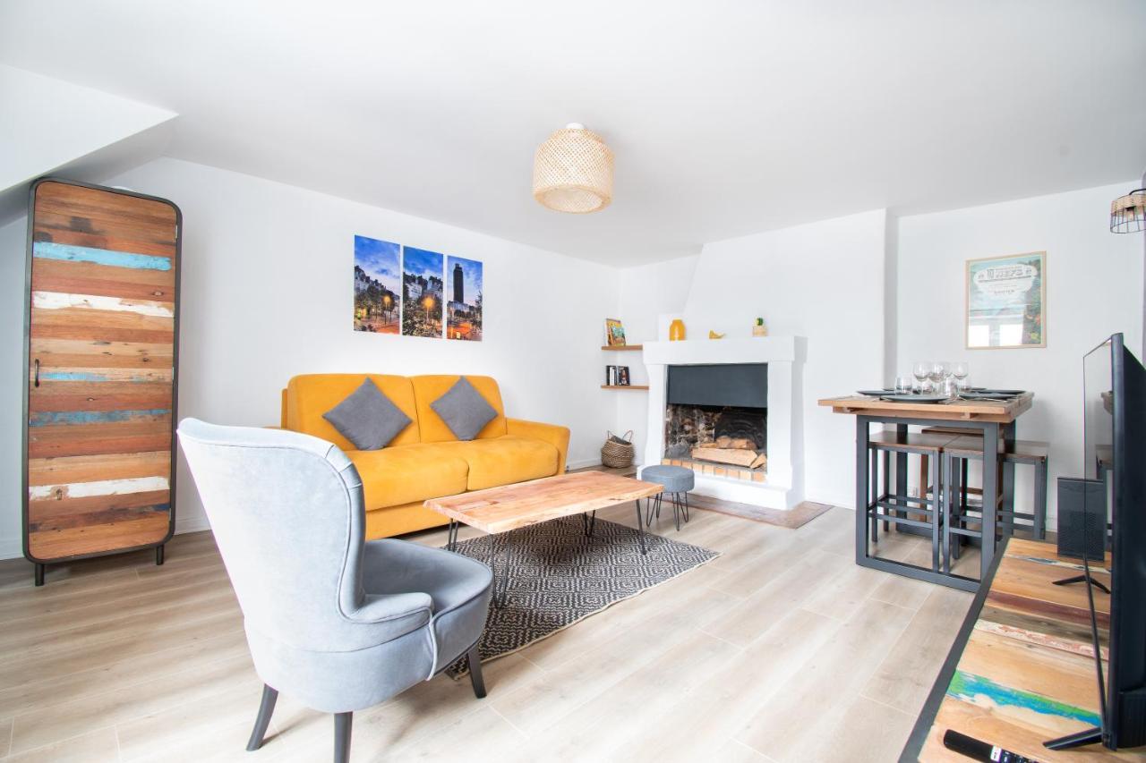 T3 Duplex De Charme Au Coeur Du Quartier Historique Daire Nantes Dış mekan fotoğraf
